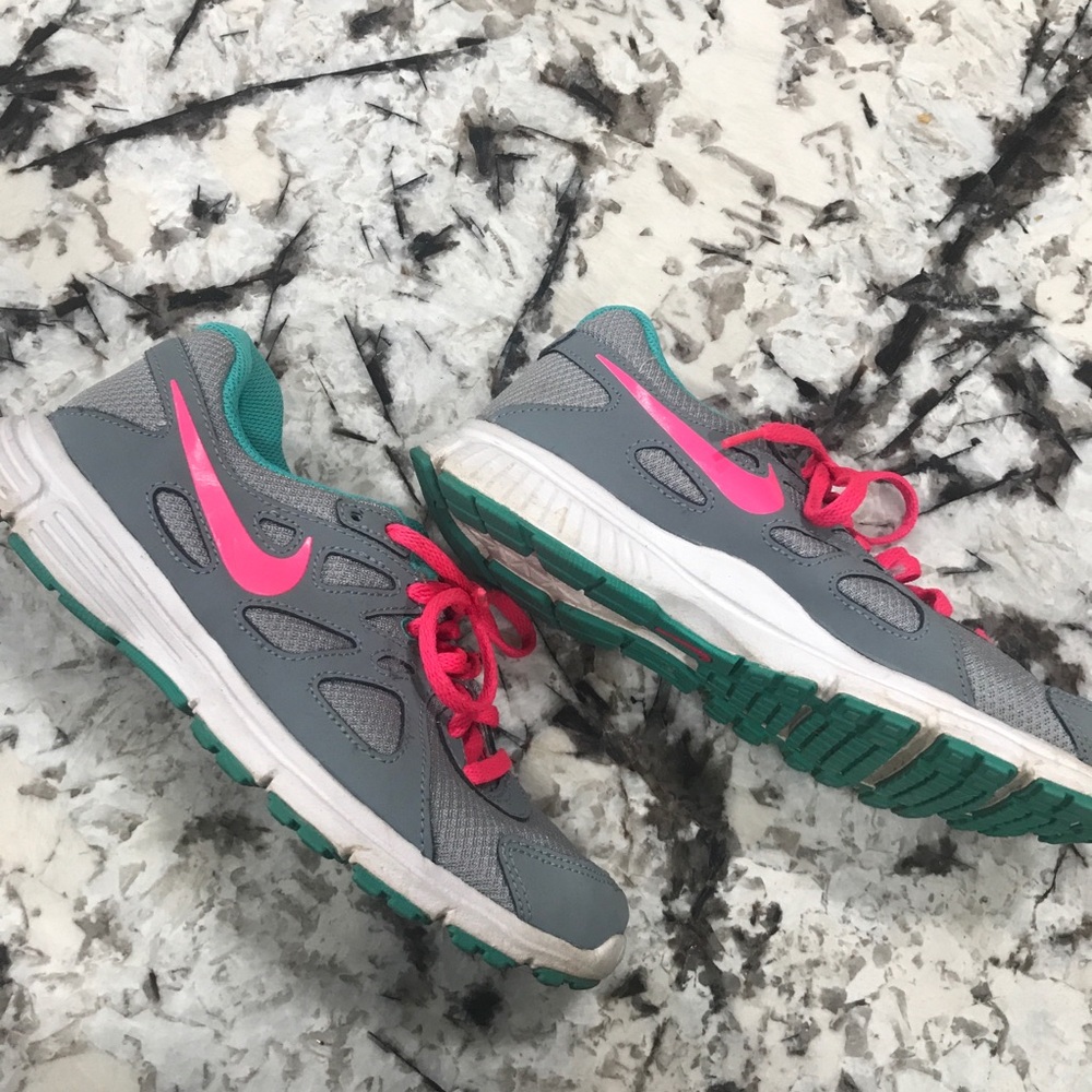 NIKE Pink Girls Sneakers 4.5 Y